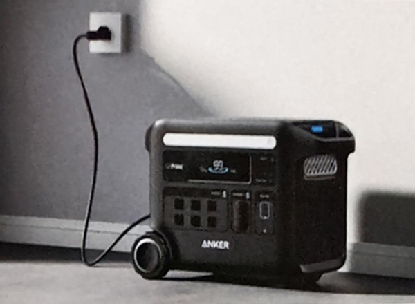 Anker Solix F2600 Portable Power Station